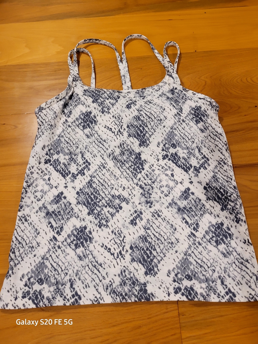 PINK Victoria's Secret White and Blue And Grey Snake-Print Athletic Tank